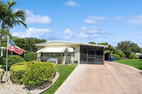 6897 SE Delegate Street, Hobe Sound, FL 33455