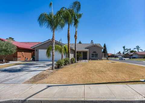 5915 Twin Lakes Drive, Bakersfield, CA 93313