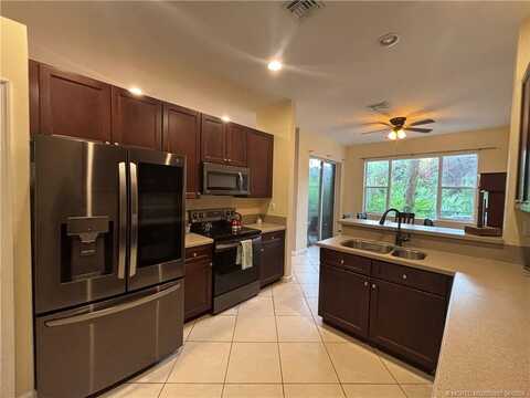 262 SW Walking Path, Stuart, FL 34997