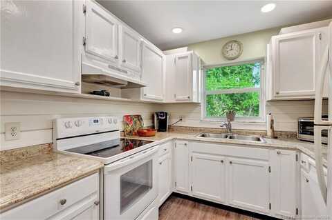1225 NW 21st Street, Stuart, FL 34994