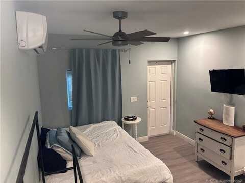 1074 NE Orange Avenue, Jensen Beach, FL 34957