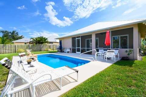 5333 SE Celestial Circle, Stuart, FL 34997