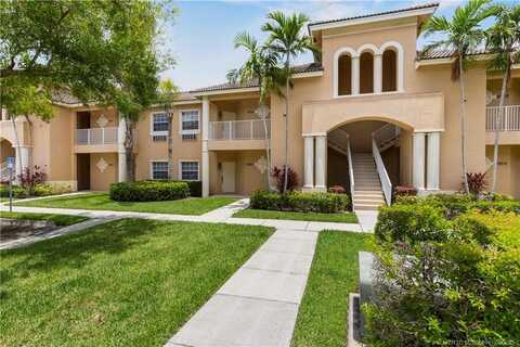 8902 Sandshot Court, Port Saint Lucie, FL 34986