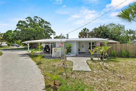 3125 NE Lake Avenue, Jensen Beach, FL 34957