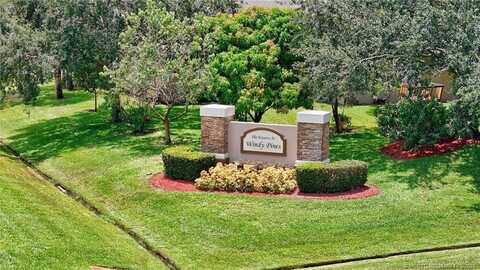5842 NW Windy Pines Lane, Port Saint Lucie, FL 34986