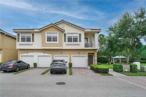 1550 SE Hampshire Way, Stuart, FL 34994