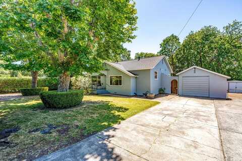 1011 Link Lane, Santa Rosa, CA 95401
