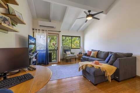 2050 KANOE St, Kihei, HI 96753