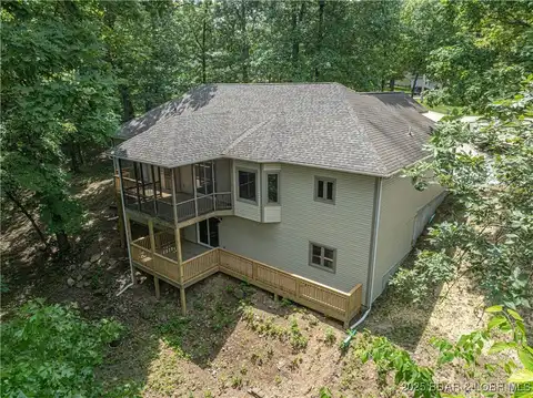 26 Winding Woods Road, Lake Ozark, MO 65049