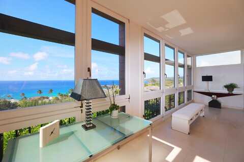 100 Ridge Rd, Lahaina, HI 96761