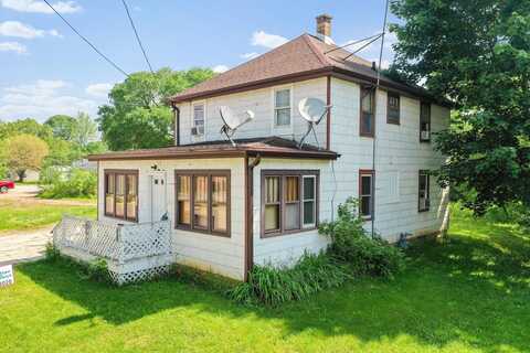 106 S RICHMOND Avenue, GILLETT, WI 54124