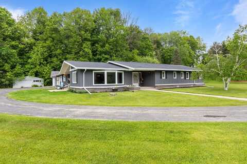 185 BIRCHTREE Court, CLINTONVILLE, WI 54929