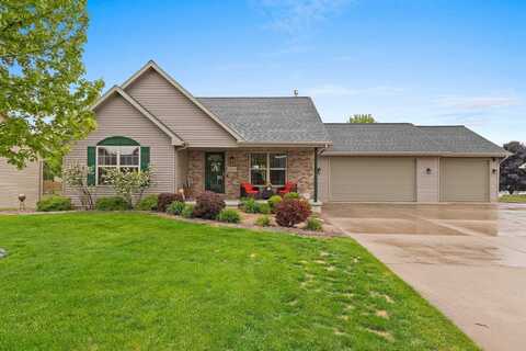 1603 PINE TREE Lane, LUXEMBURG, WI 54217