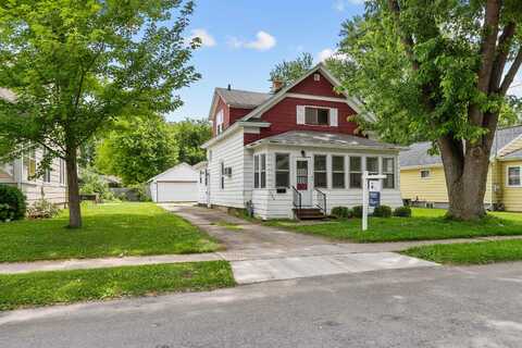 1820 PLYMOUTH Street, OSHKOSH, WI 54901