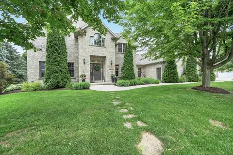 2091 OLD PLANK Road, DE PERE, WI 54115
