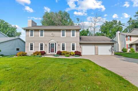 2140 CRESTWOOD SPRINGS Drive, GREEN BAY, WI 54304