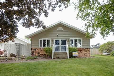 215 MARCOE Street, NORTH FOND DU LAC, WI 54937