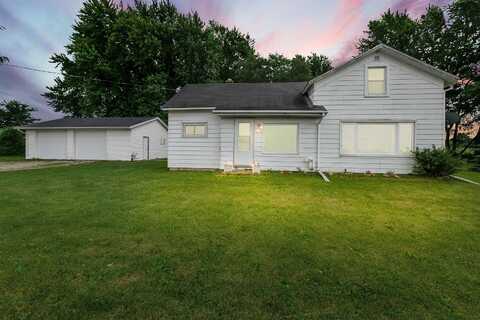 N3657 US HWY 151, OAKFIELD, WI 53065