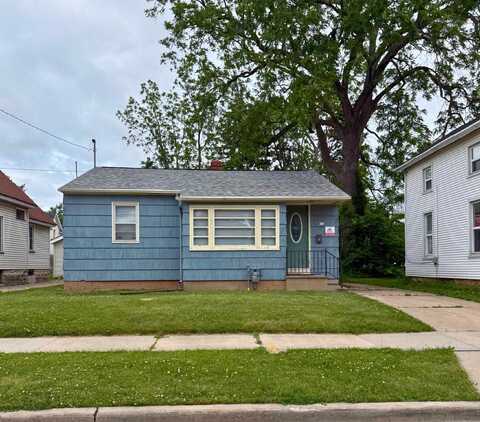 804 JOHN Avenue, OSHKOSH, WI 54901