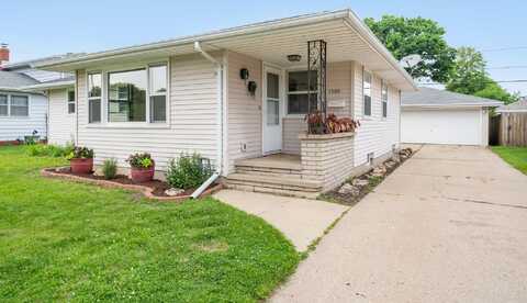 1500 E LINDBERGH Street, APPLETON, WI 54911