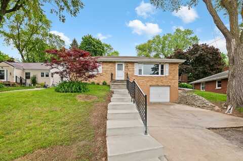 533 BADER Street, GREEN BAY, WI 54302