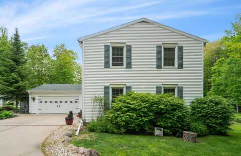 E2538 NELSON Road, WAUPACA, WI 54981
