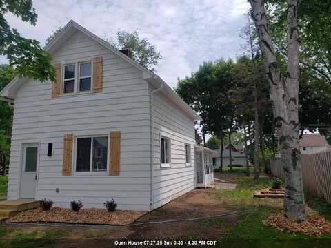 114 N ERIE Street, DE PERE, WI 54115