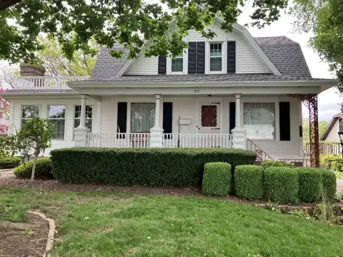 315 LAMPERT Street, OSHKOSH, WI 54901