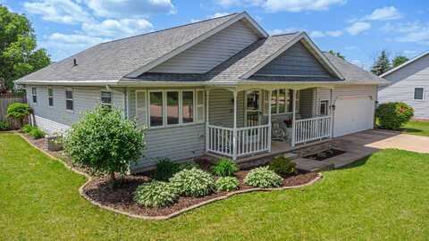 713 STRAWBERRY Lane, KIMBERLY, WI 54136