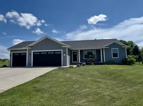 582 CLAY Street, WRIGHTSTOWN, WI 54180