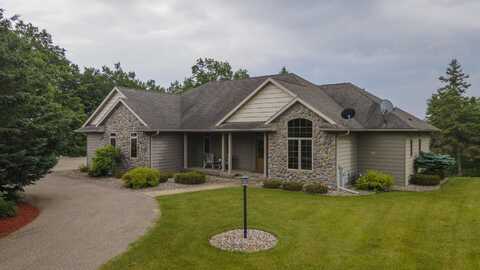 N7331 MAPLE RIDGE Trail, IOLA, WI 54945