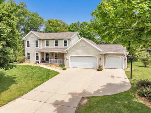 1114 N MYCENA Circle, GREEN BAY, WI 54313