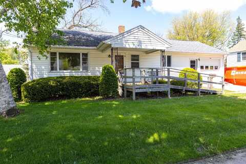 922 WOODSIDE Avenue, RIPON, WI 54971