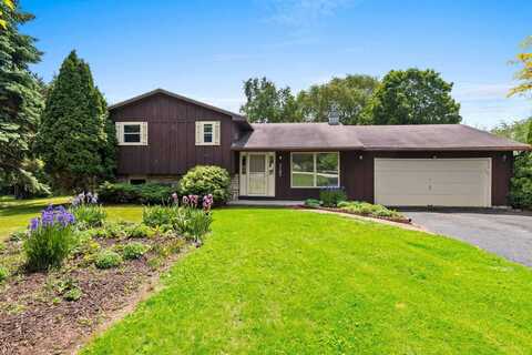 3145 PIONEER Drive, GREEN BAY, WI 54313