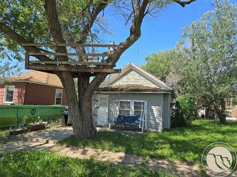 107 S 3rd Street E, Baker, MT 59313