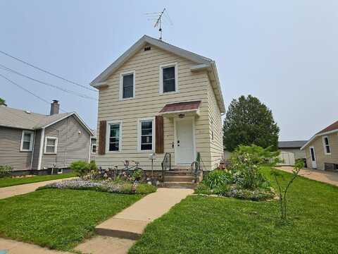 1724 ARIZONA Street, OSHKOSH, WI 54902