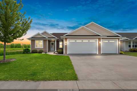 W6301 KIMBERLY Trail, MENASHA, WI 54952