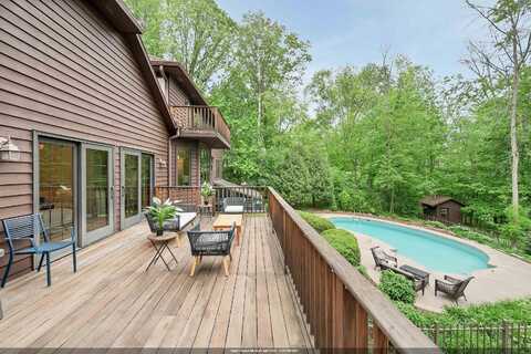 4439 INDIAN Trail, GREEN BAY, WI 54313