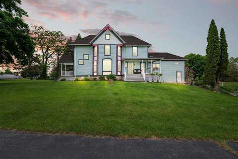 N12060 WEST LINE Road, BROWNSVILLE, WI 53006