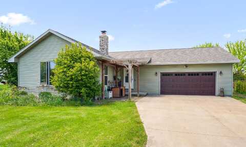 5681 LAKE Road, OSHKOSH, WI 54902