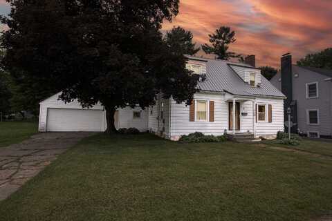 66 TORREY Street, CLINTONVILLE, WI 54929