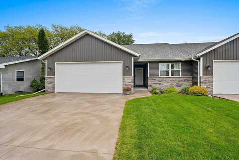 1302 DAYTONA Lane, LITTLE CHUTE, WI 54140