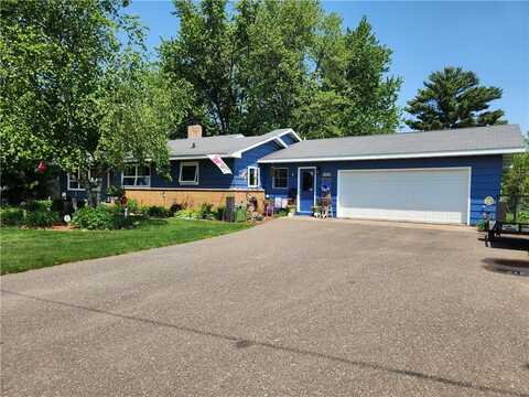 909 E Woodland Avenue, Barron, WI 54812