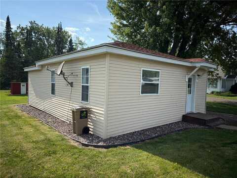 413 N Pine Street, Cadott, WI 54727