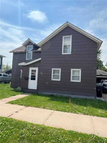 405 W Cedar Street, Chippewa Falls, WI 54729