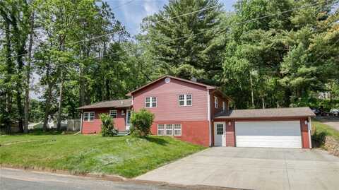 603 SE 15th Street, Menomonie, WI 54751
