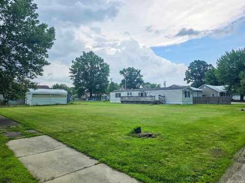 640 NE F Street, Linton, IN 47441
