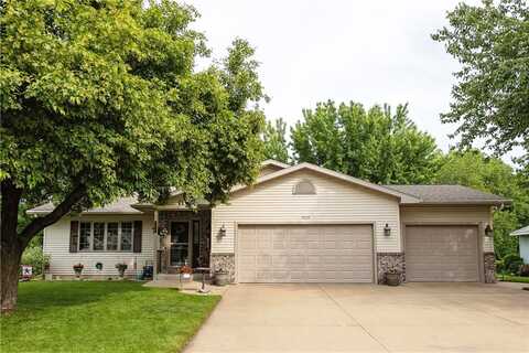 1929 Seclusion Drive, Eau Claire, WI 54703
