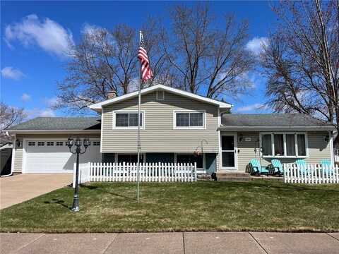 3158 Leslie Lane, Eau Claire, WI 54703
