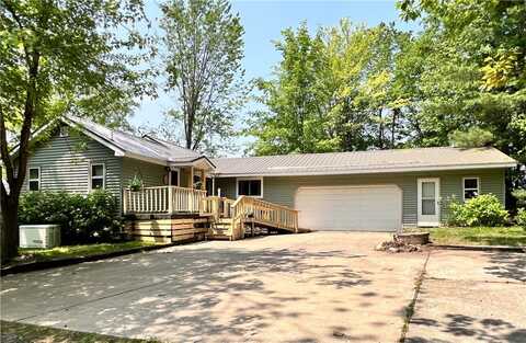 999 N Mcgill Point Road, Weyerhaeuser, WI 54895